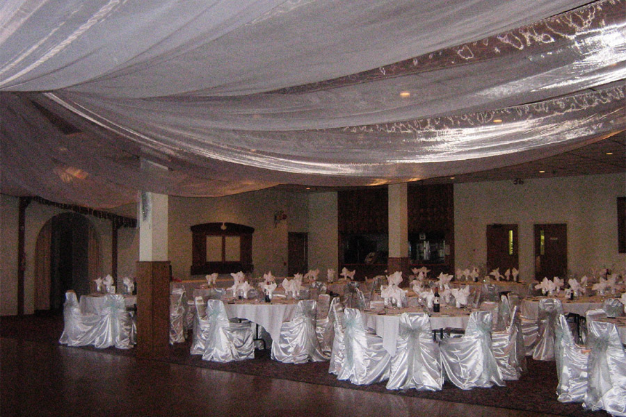 Main Hall, Wedding